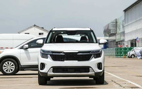 KIA Seltos I, 2026 год, 2 590 000 рублей, 2 фотография