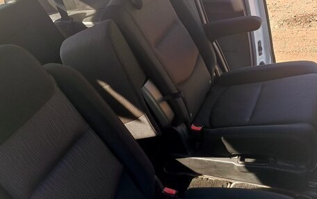 Mazda Premacy III, 2007 год, 750 000 рублей, 13 фотография