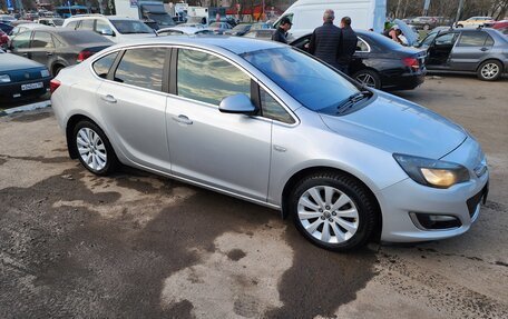 Opel Astra J, 2014 год, 690 000 рублей, 3 фотография