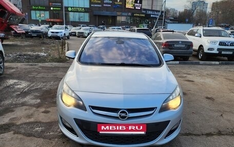 Opel Astra J, 2014 год, 690 000 рублей, 2 фотография