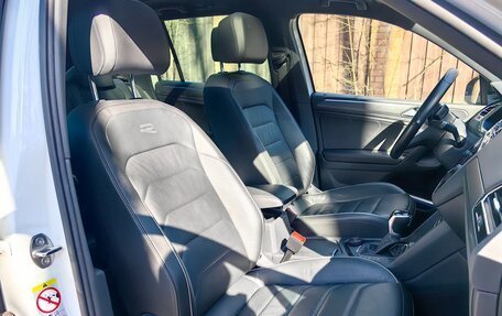 Volkswagen Tiguan II, 2021 год, 3 800 000 рублей, 9 фотография