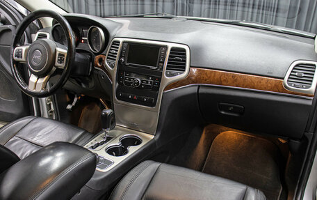 Jeep Grand Cherokee, 2011 год, 1 098 000 рублей, 8 фотография