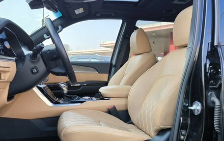 KIA Mohave I, 2023 год, 6 000 000 рублей, 21 фотография