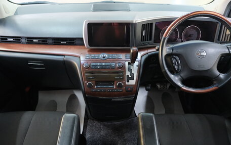 Nissan Elgrand III, 2007 год, 1 799 000 рублей, 15 фотография