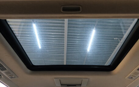 Nissan Elgrand III, 2007 год, 1 799 000 рублей, 16 фотография