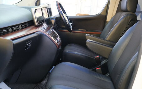 Nissan Elgrand III, 2007 год, 1 799 000 рублей, 21 фотография