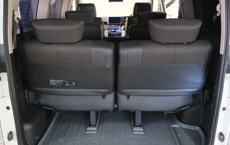 Nissan Elgrand III, 2007 год, 1 799 000 рублей, 27 фотография