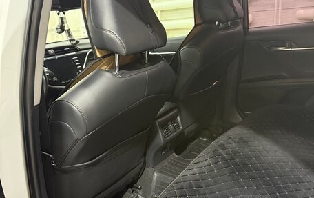 Toyota Camry, 2020 год, 3 400 000 рублей, 9 фотография