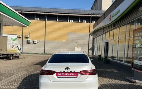 Toyota Camry, 2020 год, 3 400 000 рублей, 5 фотография