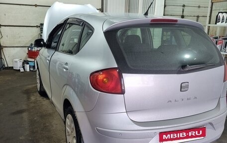 SEAT Altea I, 2010 год, 550 000 рублей, 3 фотография