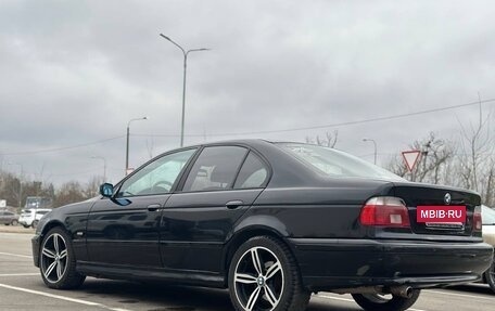 BMW 5 серия, 1998 год, 580 000 рублей, 4 фотография