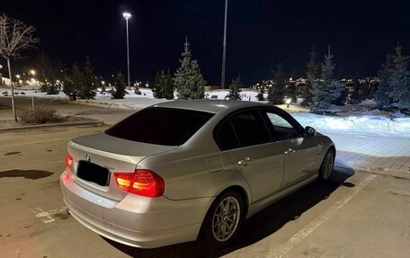 BMW 3 серия, 2011 год, 820 000 рублей, 4 фотография