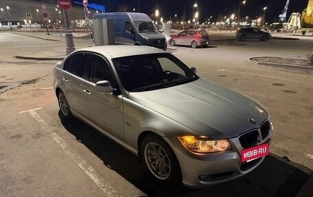 BMW 3 серия, 2011 год, 820 000 рублей, 3 фотография