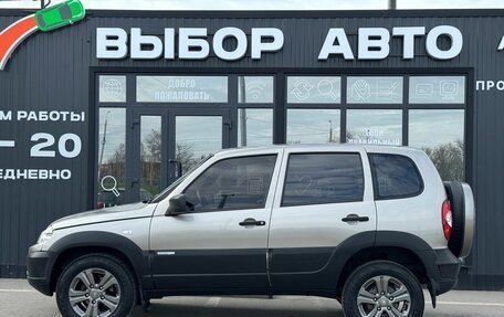 Chevrolet Niva I рестайлинг, 2015 год, 685 000 рублей, 4 фотография