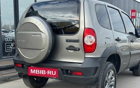 Chevrolet Niva I рестайлинг, 2015 год, 685 000 рублей, 8 фотография