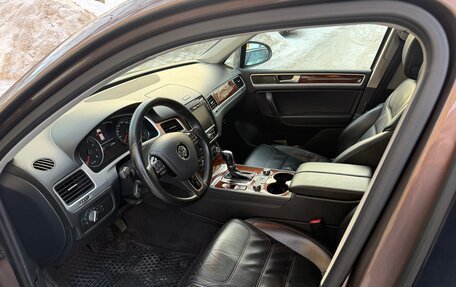 Volkswagen Touareg III, 2013 год, 2 700 000 рублей, 6 фотография