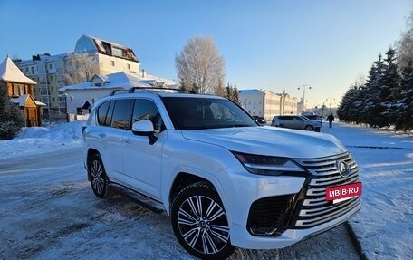 Lexus LX, 2024 год, 20 000 000 рублей, 3 фотография