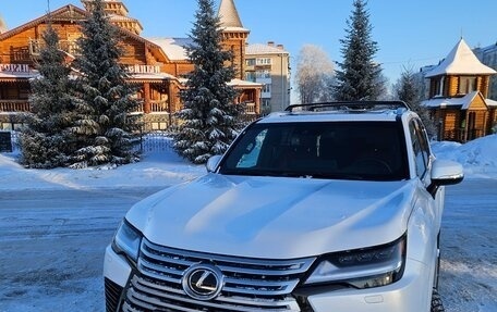 Lexus LX, 2024 год, 20 000 000 рублей, 4 фотография