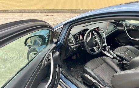 Opel Astra J, 2013 год, 1 150 000 рублей, 18 фотография