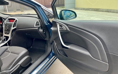 Opel Astra J, 2013 год, 1 150 000 рублей, 16 фотография