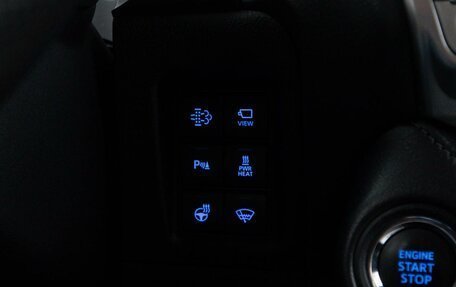 Toyota Land Cruiser Prado 150 рестайлинг 2, 2019 год, 5 427 077 рублей, 20 фотография