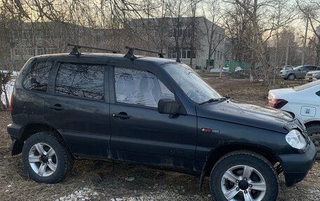 Chevrolet Niva I рестайлинг, 2006 год, 315 000 рублей, 5 фотография