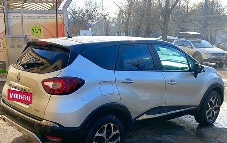 Renault Kaptur I рестайлинг, 2018 год, 1 400 000 рублей, 2 фотография