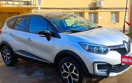 Renault Kaptur I рестайлинг, 2018 год, 1 400 000 рублей, 3 фотография