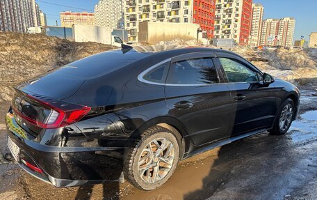 Hyundai Sonata VIII, 2021 год, 2 150 000 рублей, 3 фотография