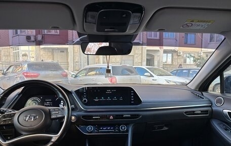 Hyundai Sonata VIII, 2021 год, 2 150 000 рублей, 5 фотография