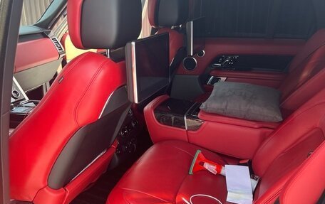 Land Rover Range Rover IV рестайлинг, 2020 год, 10 000 000 рублей, 7 фотография