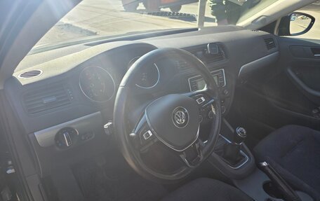 Volkswagen Jetta VI, 2014 год, 930 000 рублей, 2 фотография