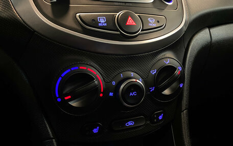 Hyundai Solaris II рестайлинг, 2016 год, 1 169 000 рублей, 13 фотография