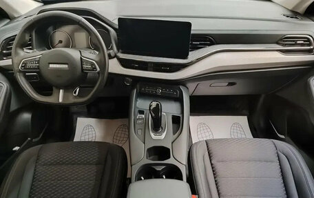 Haval F7 I, 2023 год, 2 299 000 рублей, 10 фотография