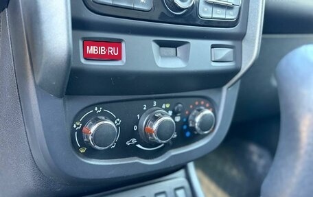 Renault Duster I рестайлинг, 2016 год, 850 000 рублей, 14 фотография