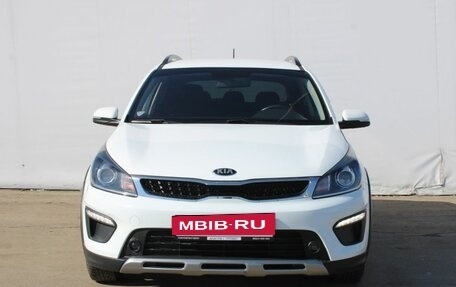 KIA Rio IV, 2018 год, 1 590 000 рублей, 2 фотография