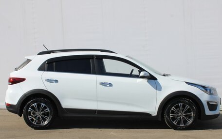 KIA Rio IV, 2018 год, 1 590 000 рублей, 8 фотография