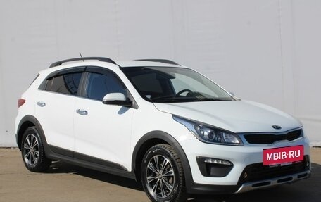 KIA Rio IV, 2018 год, 1 590 000 рублей, 3 фотография