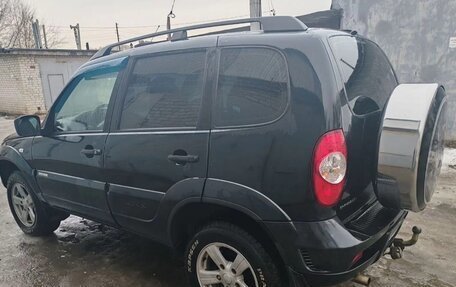 Chevrolet Niva I рестайлинг, 2013 год, 560 000 рублей, 6 фотография