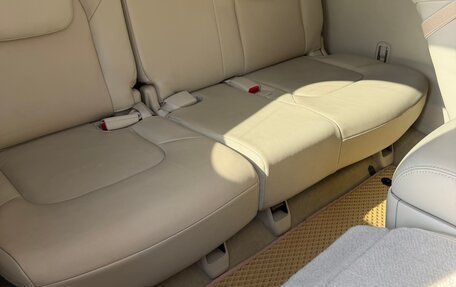 Infiniti QX56, 2011 год, 3 000 000 рублей, 12 фотография