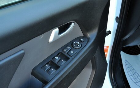 KIA Sportage III, 2012 год, 1 050 000 рублей, 12 фотография