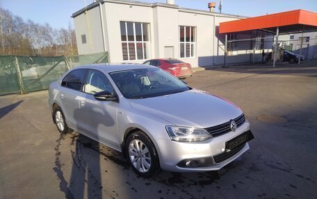 Volkswagen Jetta VI, 2013 год, 1 200 000 рублей, 5 фотография