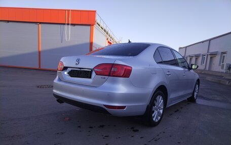 Volkswagen Jetta VI, 2013 год, 1 200 000 рублей, 6 фотография