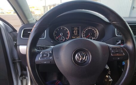 Volkswagen Jetta VI, 2013 год, 1 200 000 рублей, 11 фотография