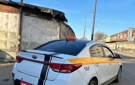 KIA Rio IV, 2018 год, 560 000 рублей, 8 фотография