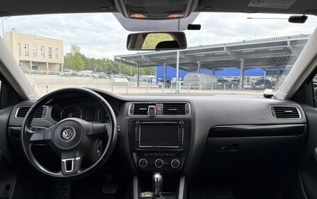 Volkswagen Jetta VI, 2012 год, 888 000 рублей, 9 фотография