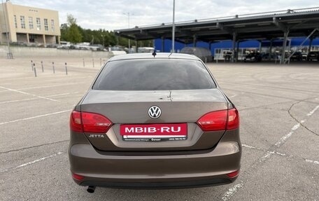 Volkswagen Jetta VI, 2012 год, 888 000 рублей, 5 фотография