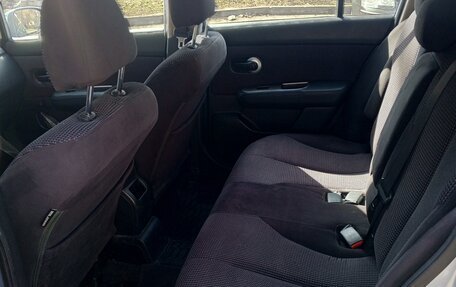 Nissan Tiida, 2011 год, 830 000 рублей, 12 фотография