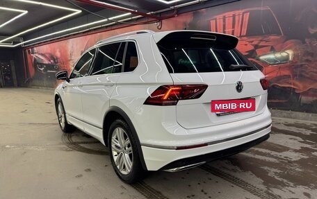 Volkswagen Tiguan II, 2019 год, 3 090 000 рублей, 7 фотография