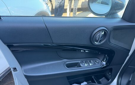 MINI Countryman II (F60), 2021 год, 3 250 000 рублей, 18 фотография